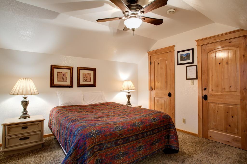 2N Big Pine Lodge 와워나 외부 사진