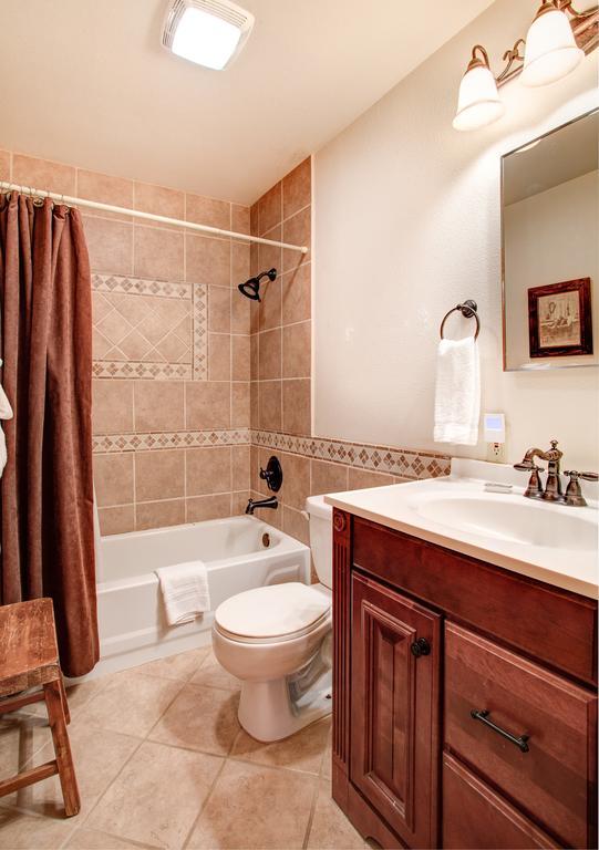 2N Big Pine Lodge 와워나 외부 사진